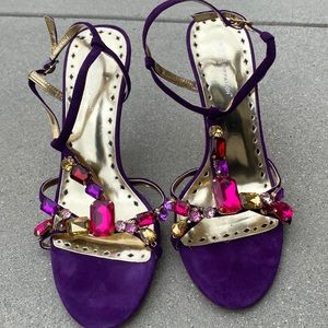 Gorgeous BCBG Generation Purple Heels